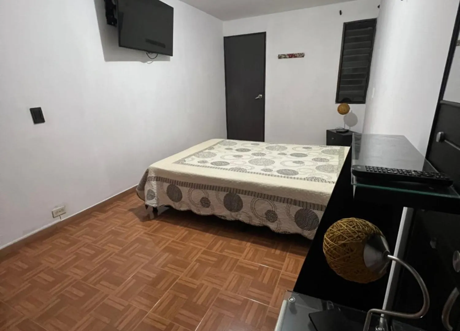 Apartamento Laureles, Cerca A La Estacion Floresta Apartment Medellin